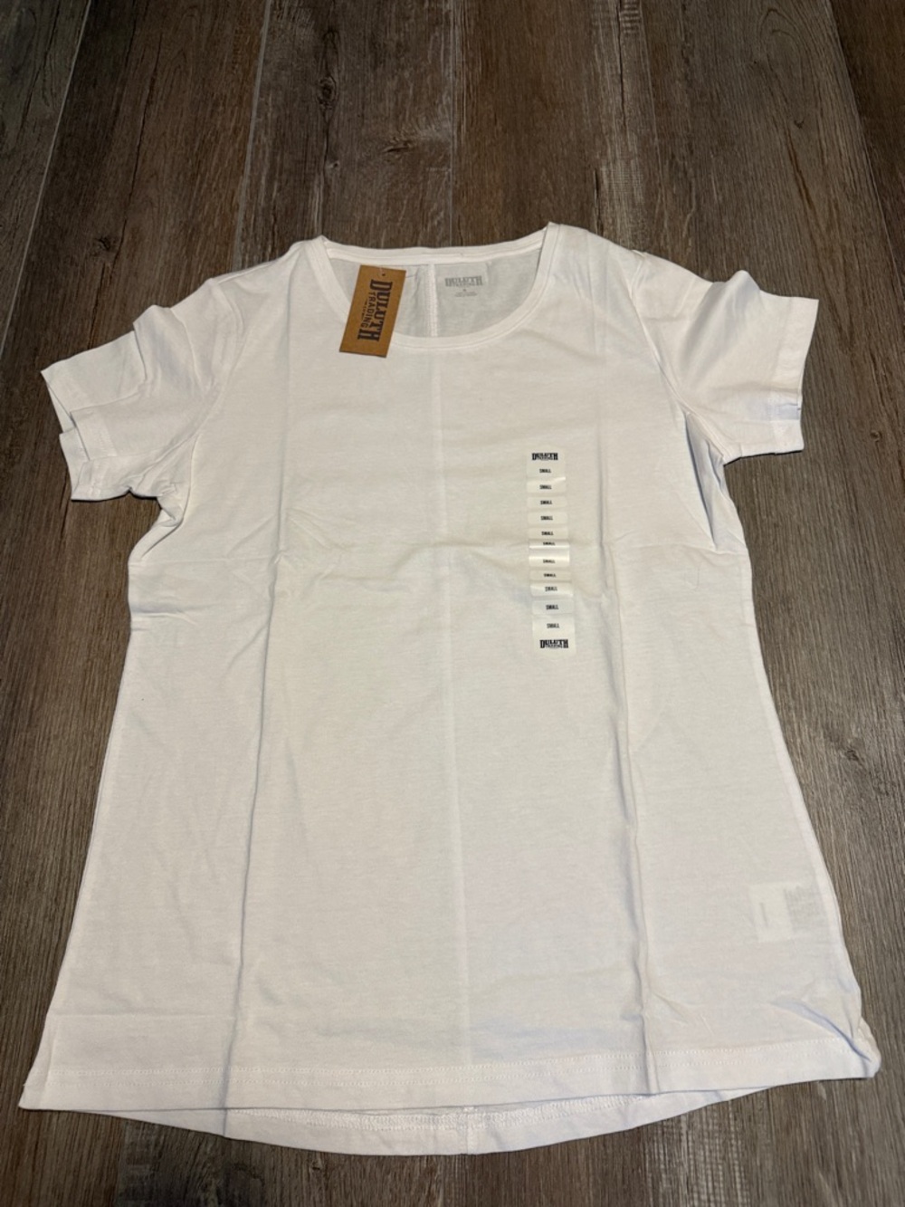Duluth Trading Co White Crewneck Tee